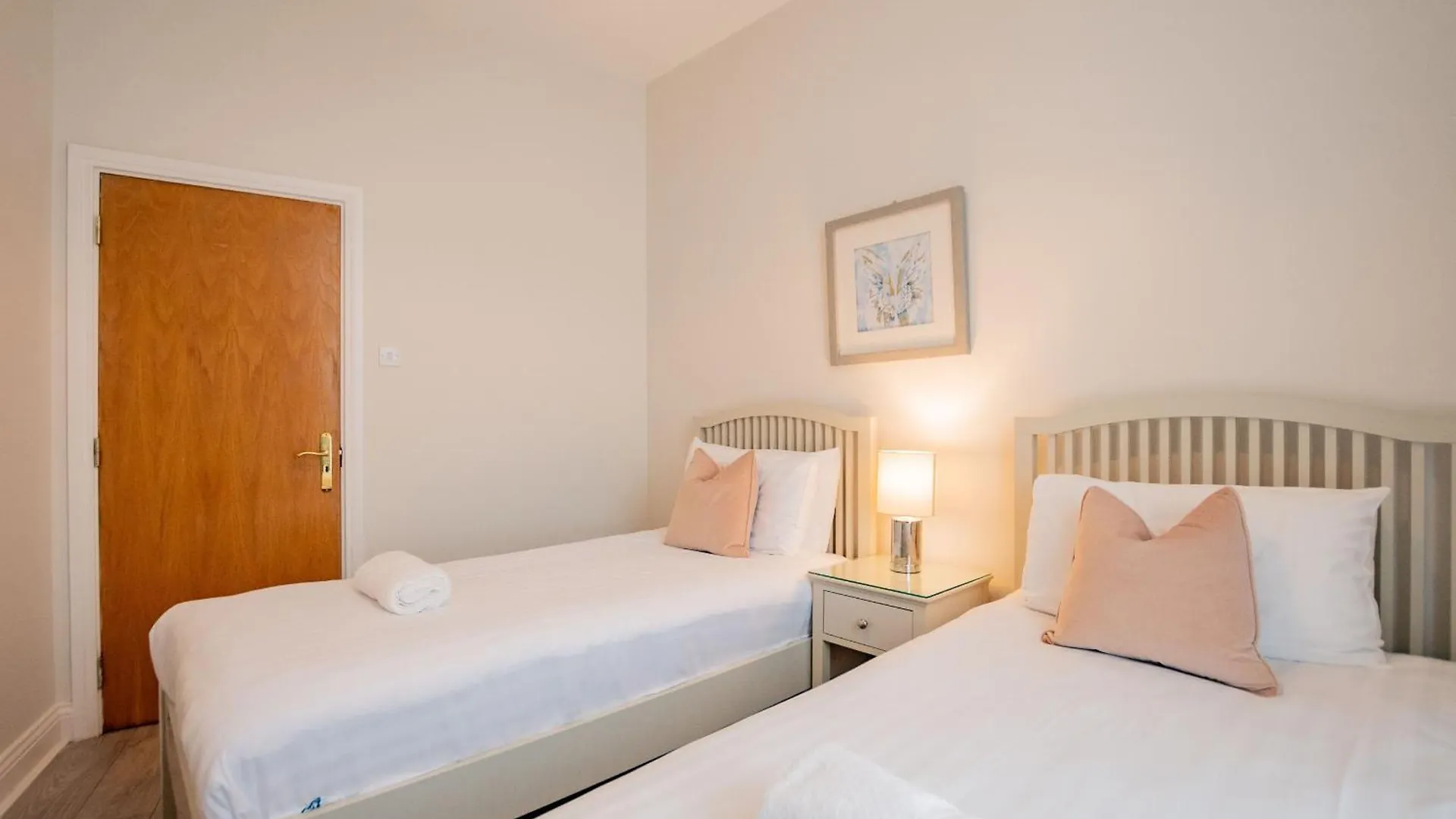 Long Walk Gem Apartment Galway