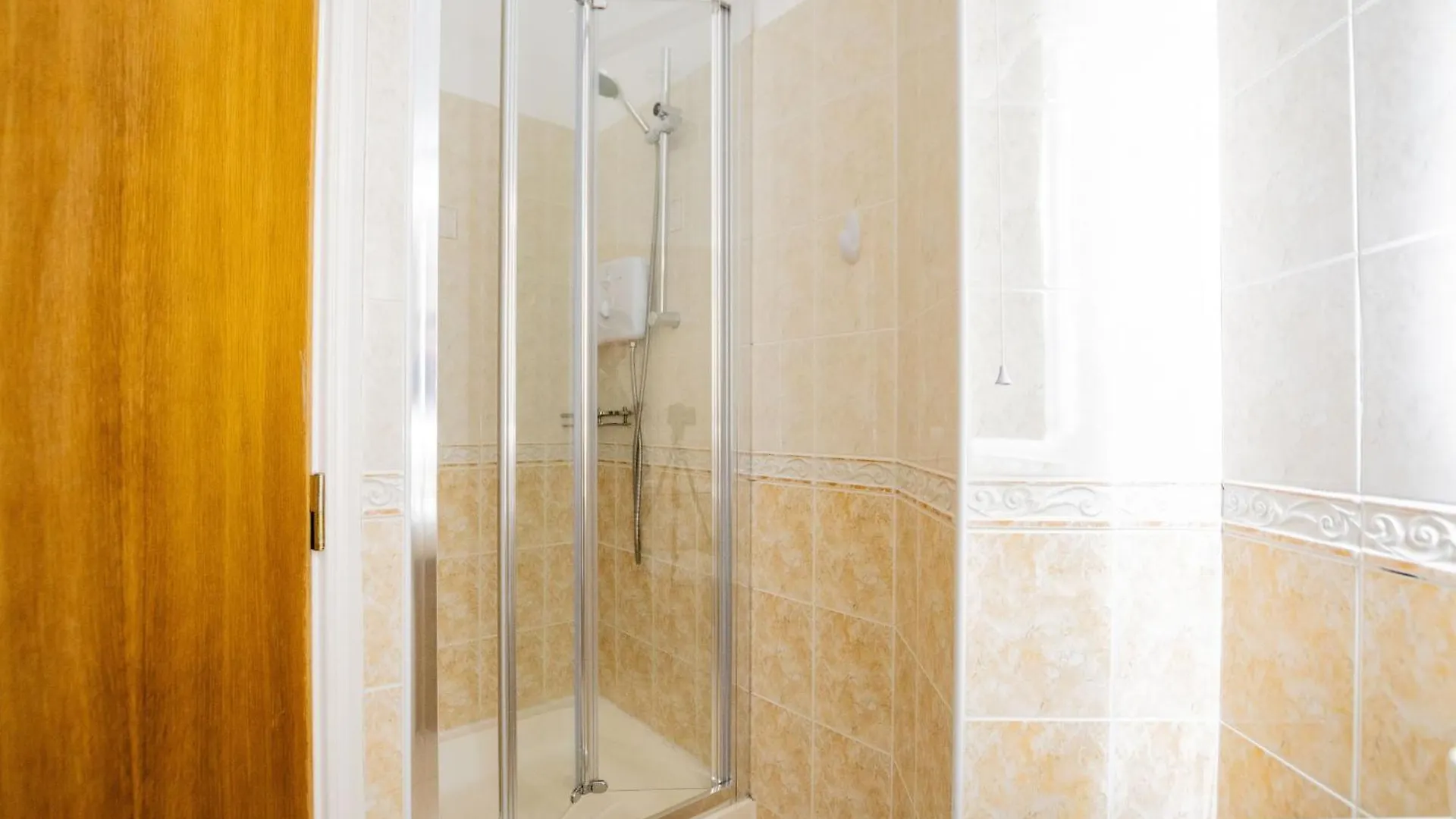 Long Walk Gem Apartment Galway