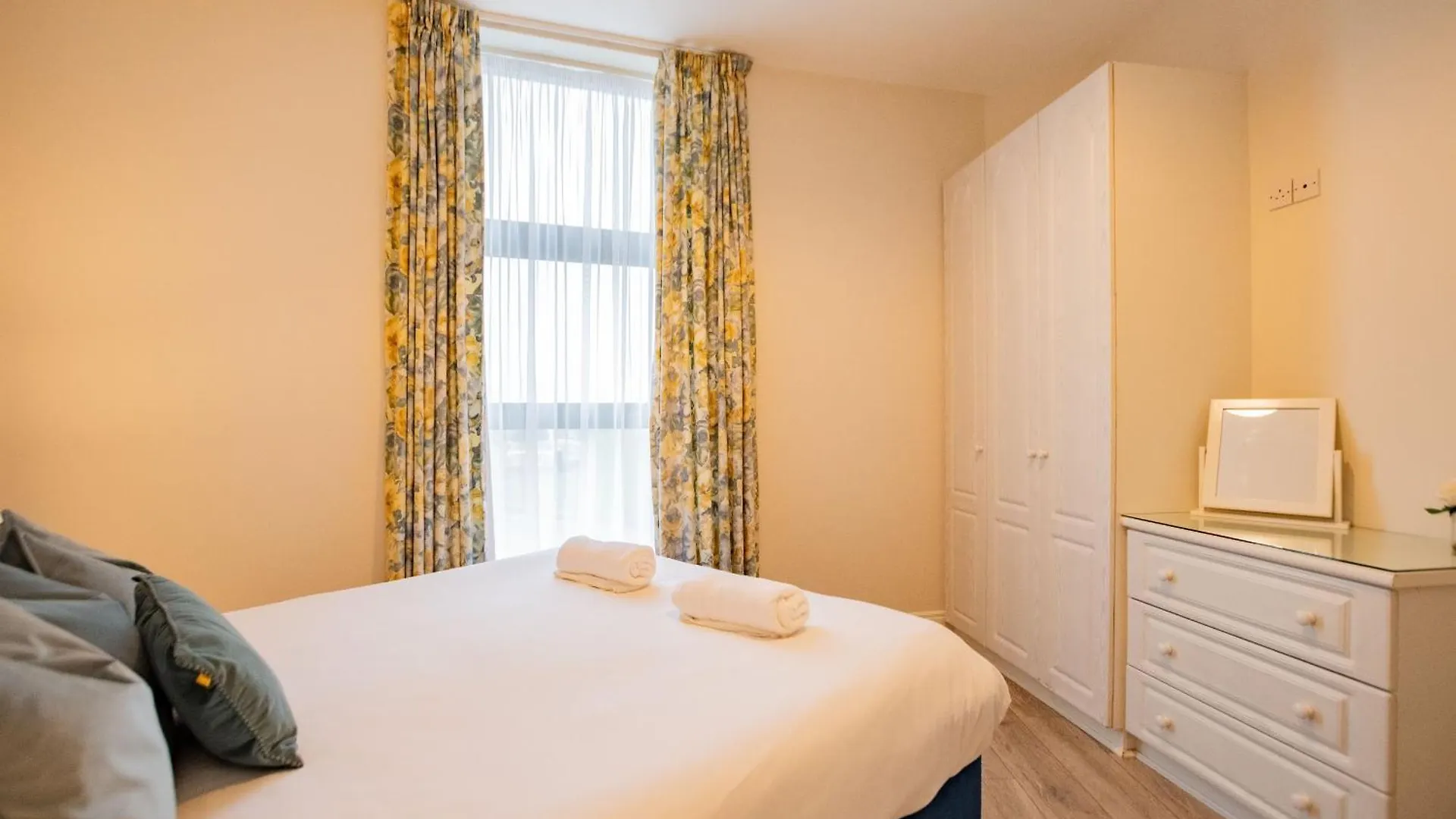 Long Walk Gem Apartment Galway Ireland
